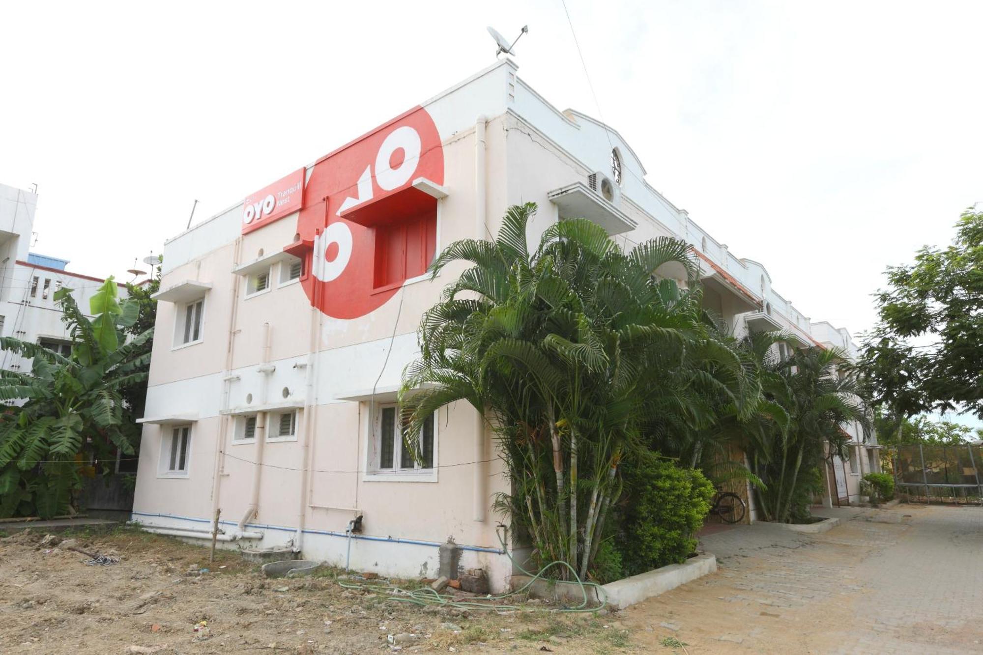 Hotel OYO 8355 Tranquil Nest à Chennai Extérieur photo